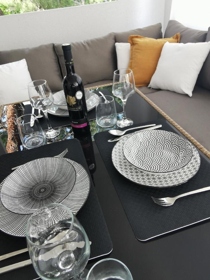 דראגה Fjaka Luxury Mobile Home - Oaza Mira Camping Croatia מראה חיצוני תמונה