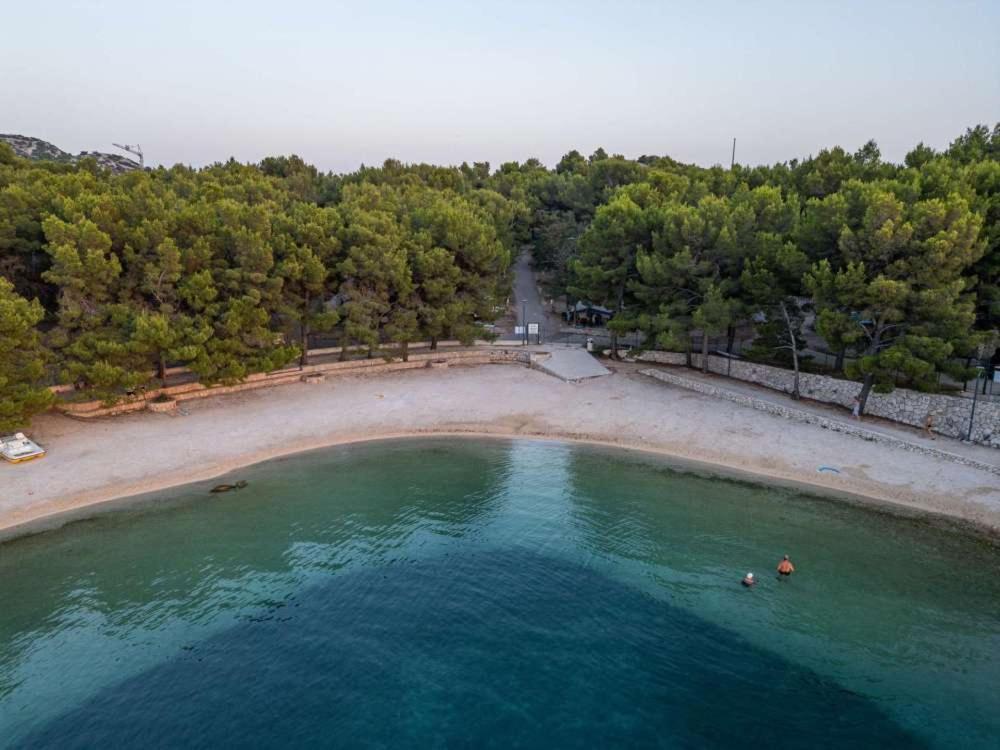 דראגה Fjaka Luxury Mobile Home - Oaza Mira Camping Croatia מראה חיצוני תמונה